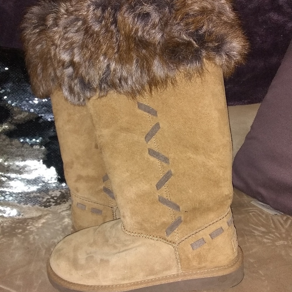 Woman's size 7 1/2 Uug boots